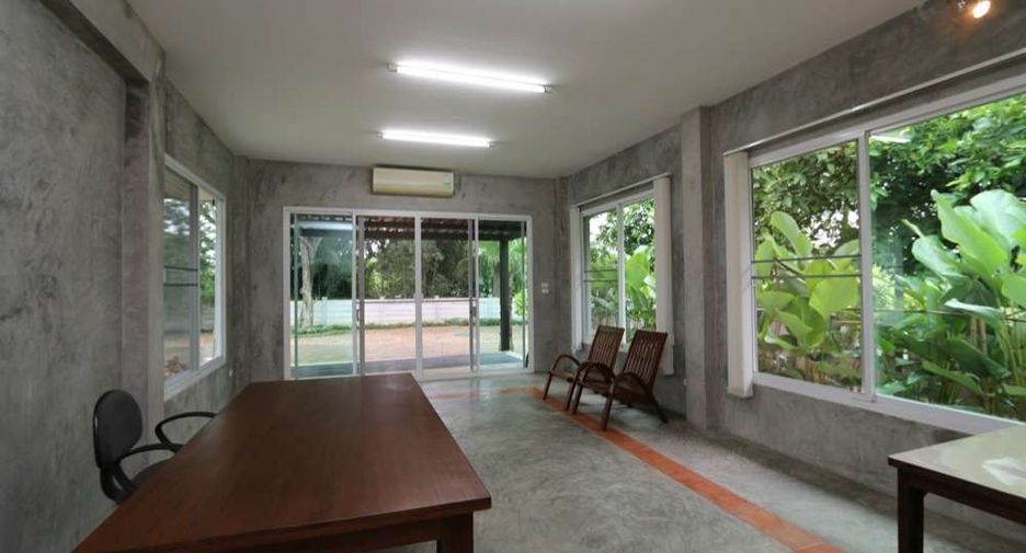 For rent 3 bedrooms house in Doi Saket, Chiang Mai