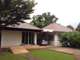 For rent 3 bedrooms house in Doi Saket, Chiang Mai