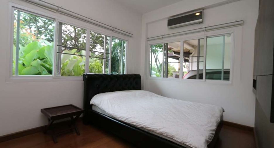 For rent 3 bedrooms house in Doi Saket, Chiang Mai