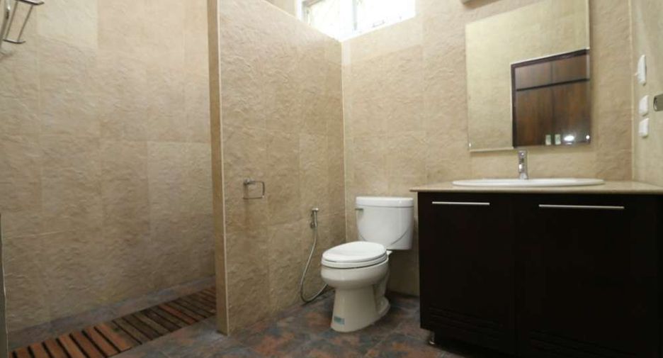 For rent 3 bedrooms house in Doi Saket, Chiang Mai
