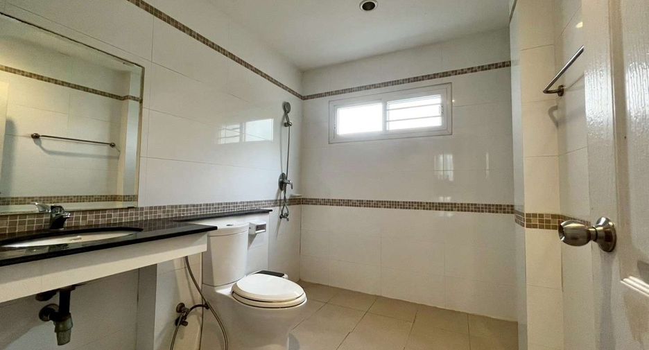 Haus zur Miete mit 4 Zimmer in San Kamphaeng, Chiang Mai