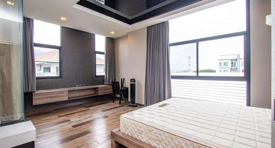For rent 2 bedrooms condo in Mueang Chiang Mai, Chiang Mai
