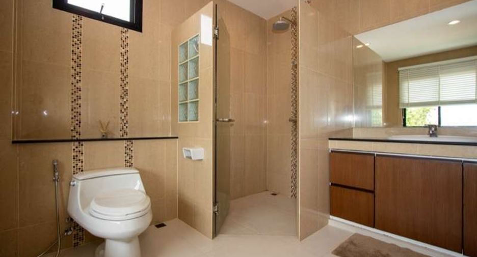 For rent 4 bedrooms house in Hang Dong, Chiang Mai