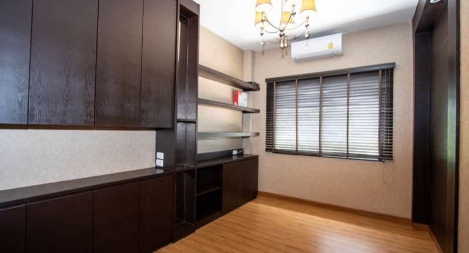 For rent 4 bedrooms house in Hang Dong, Chiang Mai