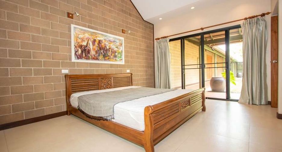 For rent 3 bedrooms house in San Sai, Chiang Mai