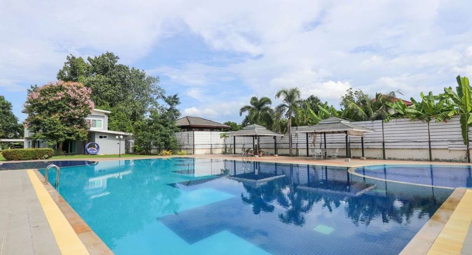 For rent 4 bedrooms house in San Sai, Chiang Mai