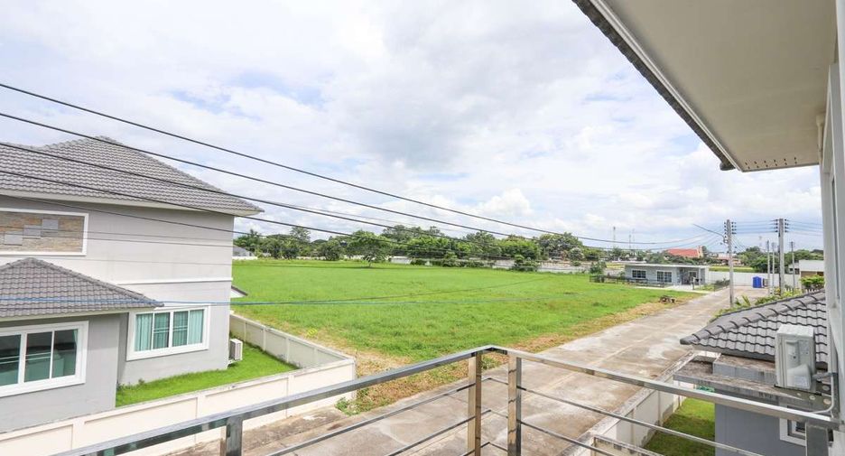 For rent 4 bedrooms house in San Sai, Chiang Mai