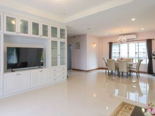 For rent 4 bedrooms house in San Sai, Chiang Mai