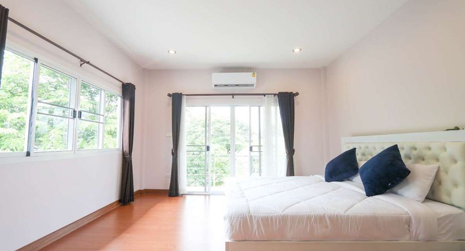 For rent 4 bedrooms house in San Sai, Chiang Mai