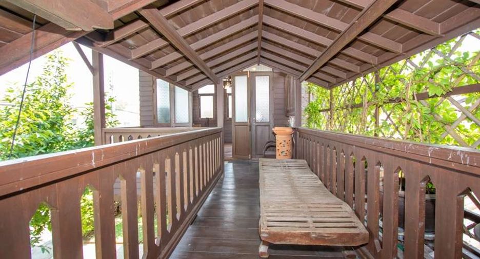 For rent 5 bedrooms house in Mae Rim, Chiang Mai