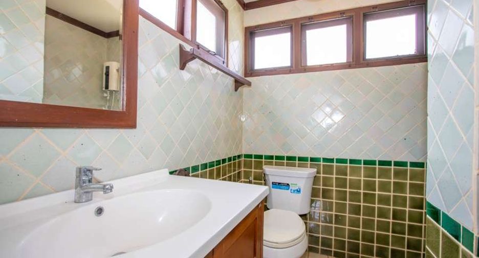 For rent 5 bedrooms house in Mae Rim, Chiang Mai