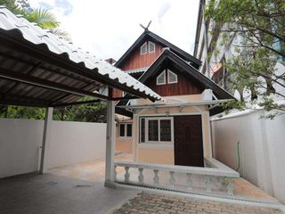 出租 4 卧室 独立屋 在 Mueang Chiang Mai, Chiang Mai