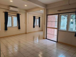 出租 4 卧室 独立屋 在 Mueang Chiang Mai, Chiang Mai