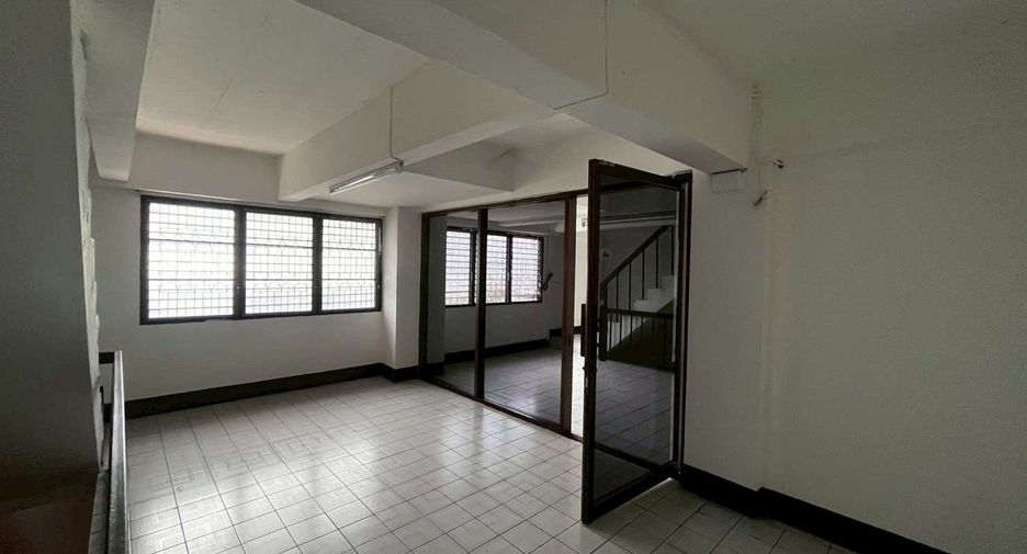 出租 1 卧室 商业空间 在 Mueang Chiang Mai, Chiang Mai