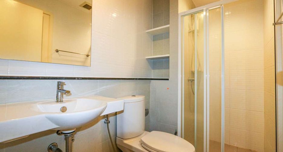 For rent 2 bedrooms condo in Mueang Chiang Mai, Chiang Mai