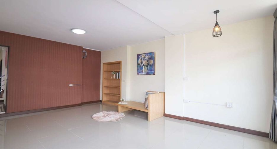 For rent 4 bedrooms house in Doi Saket, Chiang Mai