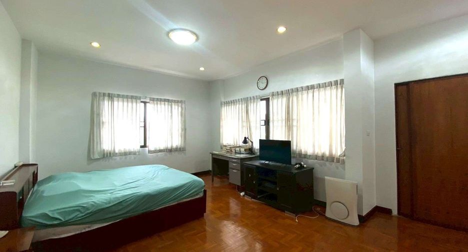 For rent 4 bedrooms house in Hang Dong, Chiang Mai
