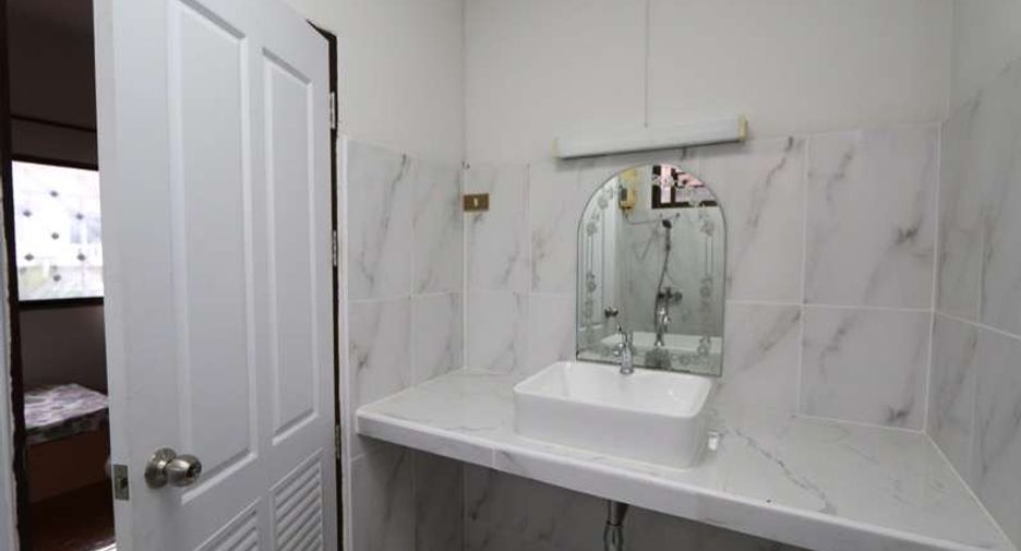 For rent 4 bedrooms house in Hang Dong, Chiang Mai