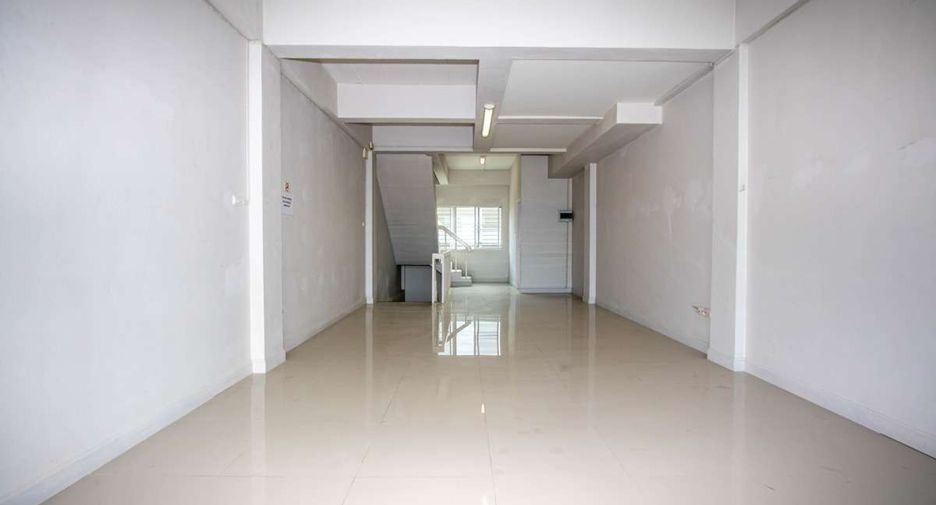 Local comercial en venta de 1 habitaciones en San Sai, Chiang Mai