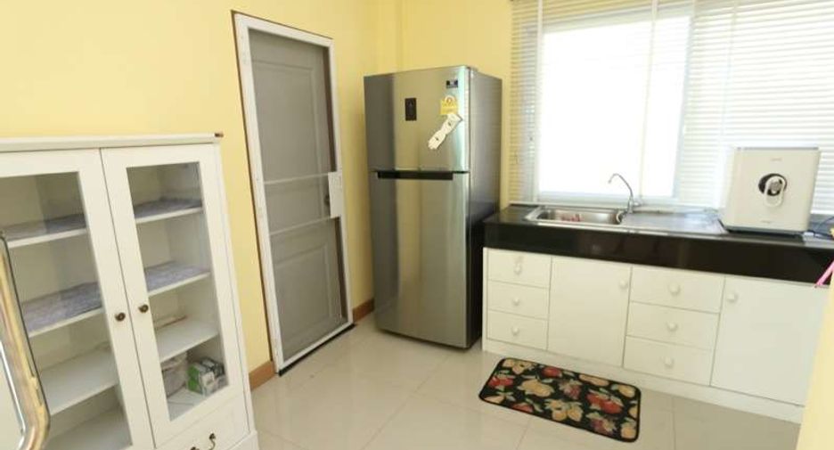For rent 4 bedrooms house in San Sai, Chiang Mai