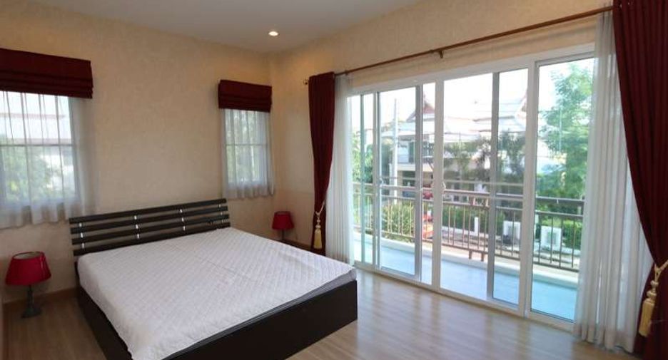For rent 4 bedrooms house in San Sai, Chiang Mai