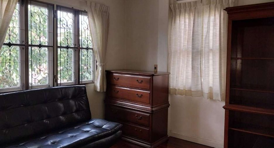 For rent 3 bedrooms house in San Sai, Chiang Mai