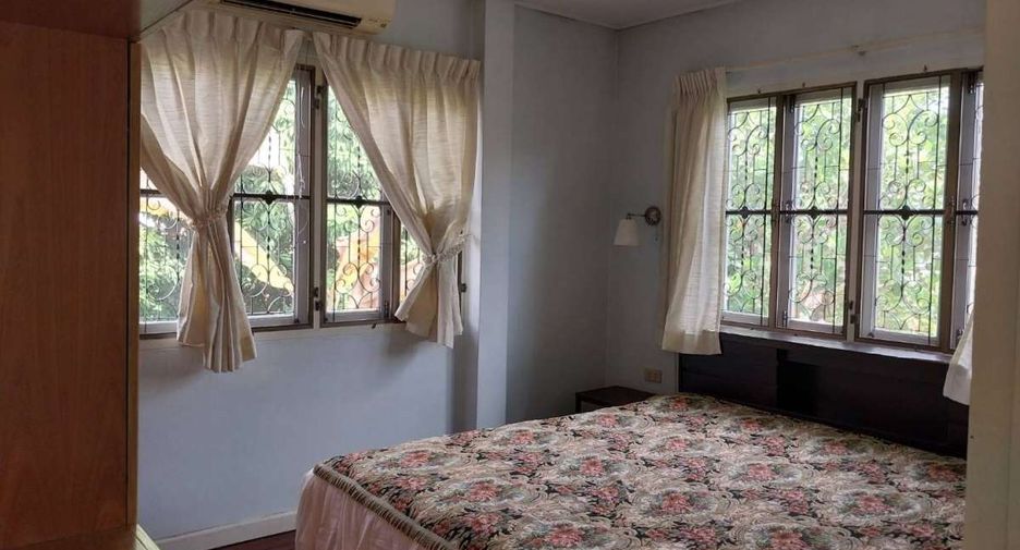 For rent 3 bedrooms house in San Sai, Chiang Mai