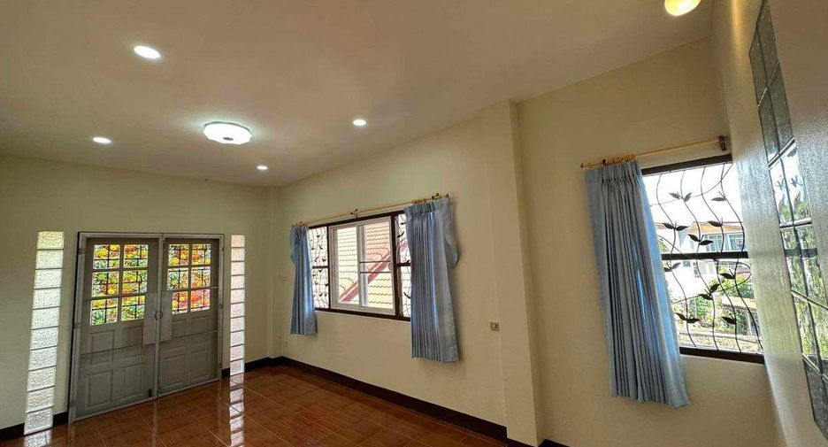 For rent 3 bedrooms house in Mueang Chiang Mai, Chiang Mai