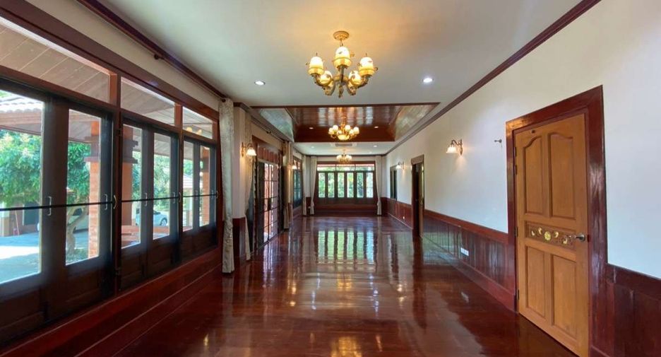 For rent 4 bedrooms house in San Sai, Chiang Mai