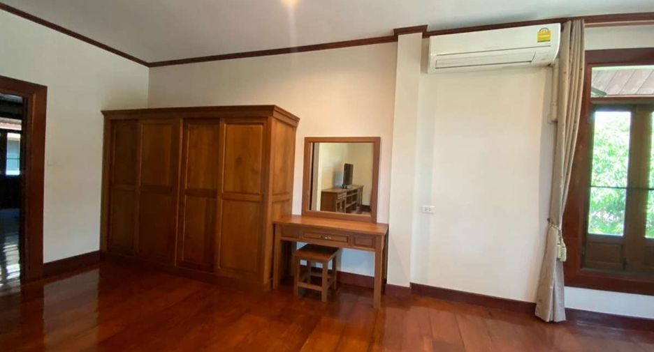 For rent 4 bedrooms house in San Sai, Chiang Mai