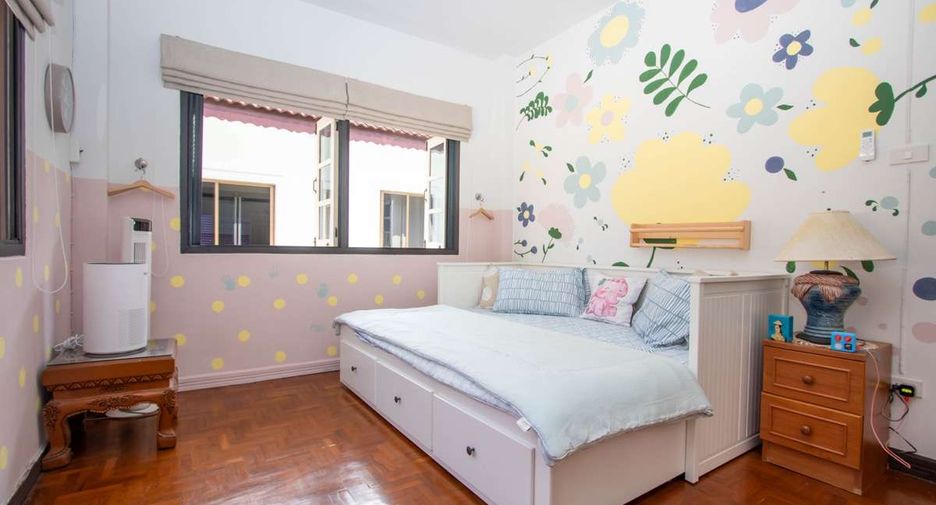 For rent 3 bedrooms house in San Sai, Chiang Mai