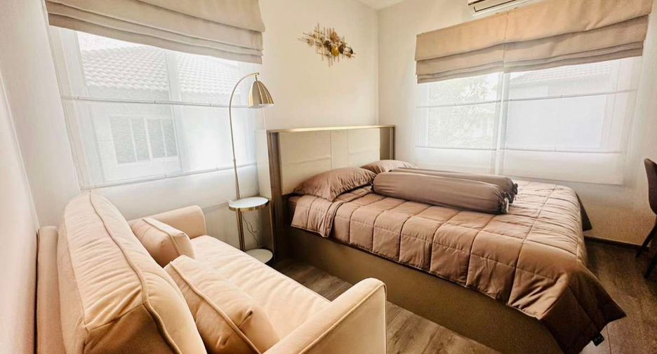 For rent 5 bedrooms house in San Sai, Chiang Mai