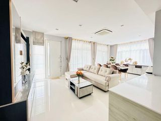 For rent 5 bedrooms house in San Sai, Chiang Mai