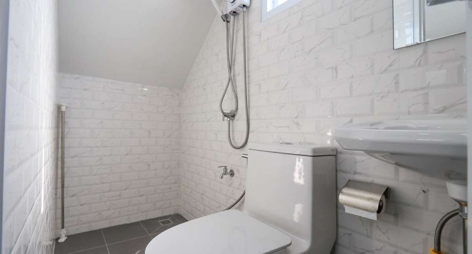 For rent 3 bedrooms house in San Sai, Chiang Mai