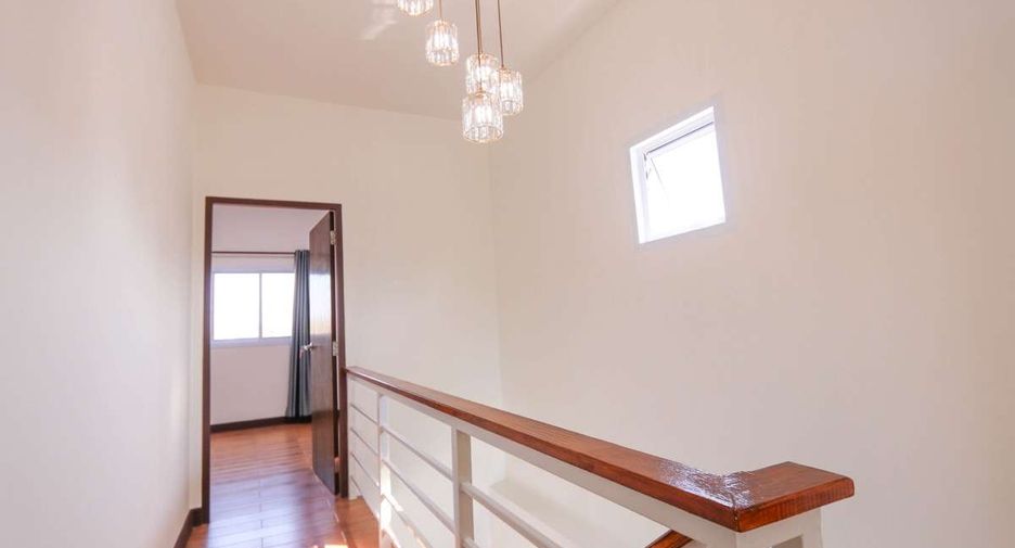 For rent 3 bedrooms house in San Sai, Chiang Mai
