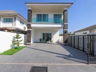 For rent 3 bedrooms house in San Sai, Chiang Mai