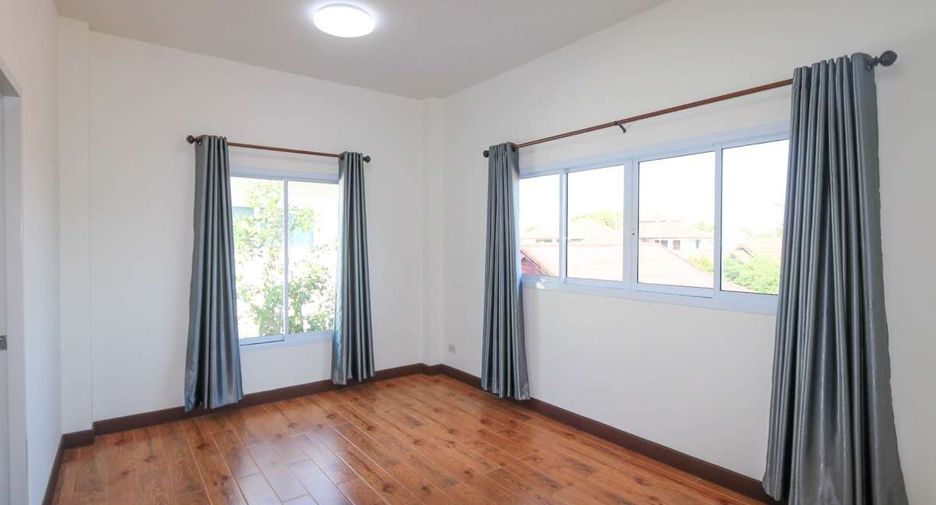 For rent 3 bedrooms house in San Sai, Chiang Mai