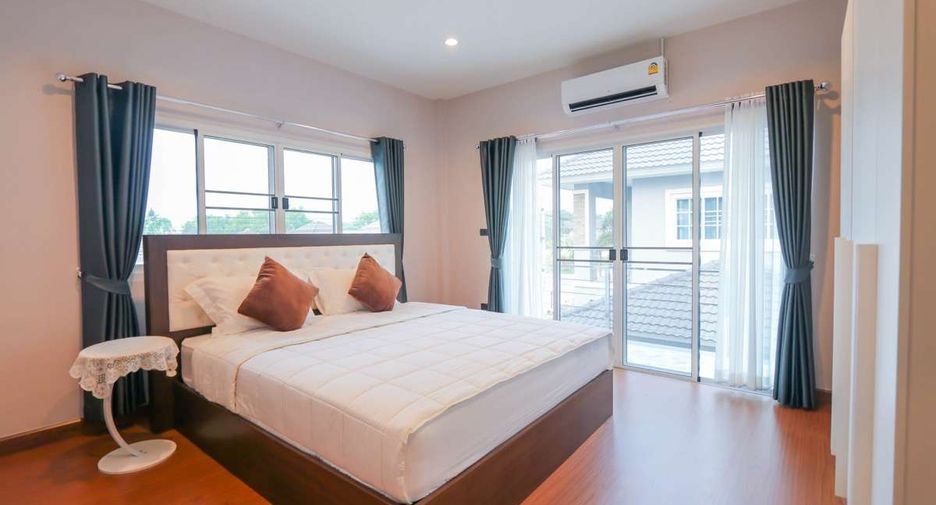 For rent 5 bedrooms house in San Sai, Chiang Mai