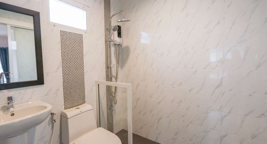 For rent 5 bedrooms house in San Sai, Chiang Mai