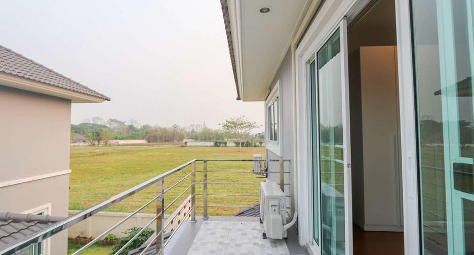For rent 5 bedrooms house in San Sai, Chiang Mai