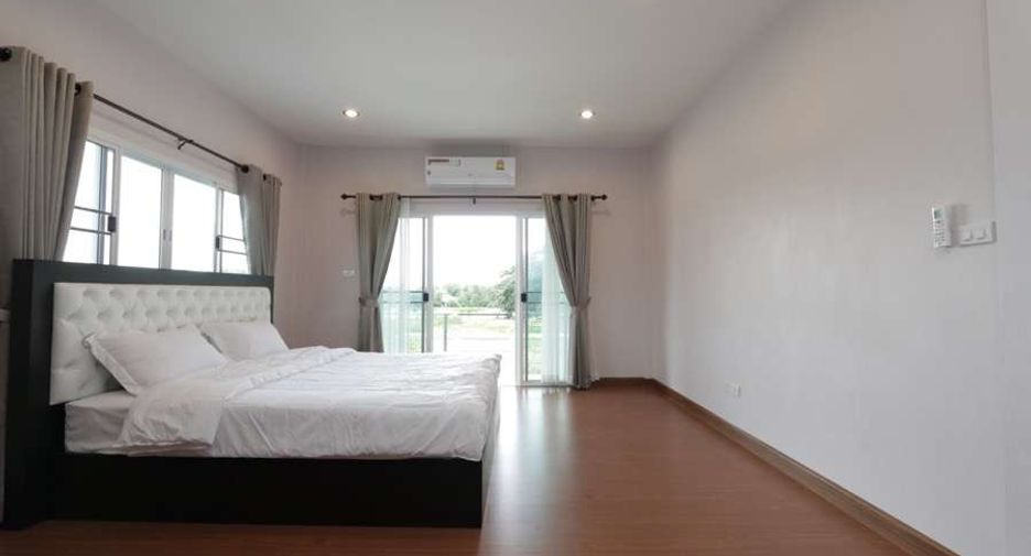 For rent 4 bedrooms house in San Sai, Chiang Mai