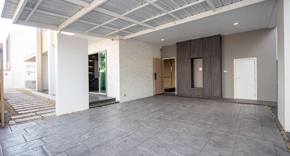 À vendre 4 chambres maison à San Kamphaeng, Chiang Mai