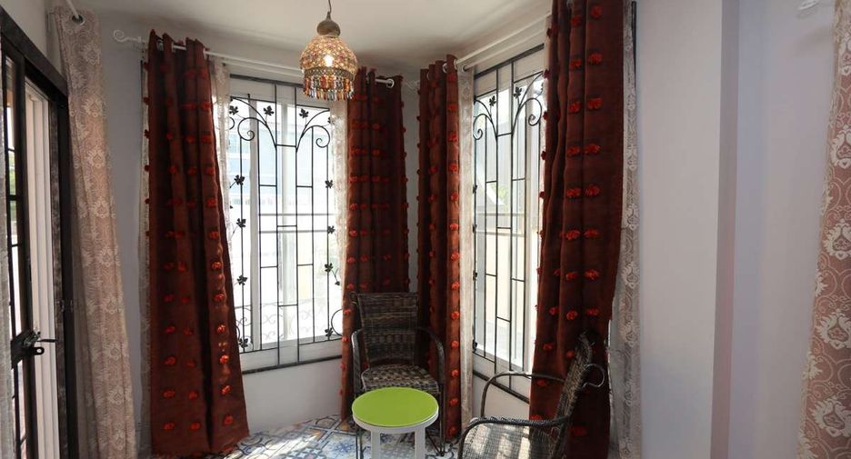 For rent 4 bedrooms house in Mueang Chiang Mai, Chiang Mai
