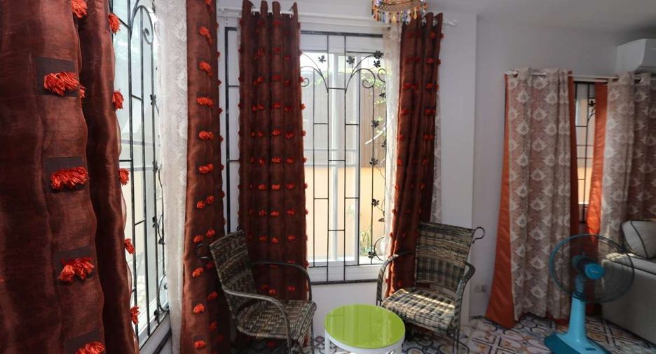 For rent 4 bedrooms house in Mueang Chiang Mai, Chiang Mai