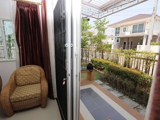 For rent 4 bedrooms house in Mueang Chiang Mai, Chiang Mai