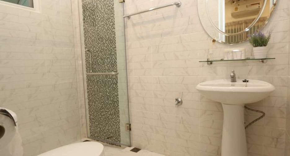 For rent 4 bedrooms house in San Sai, Chiang Mai