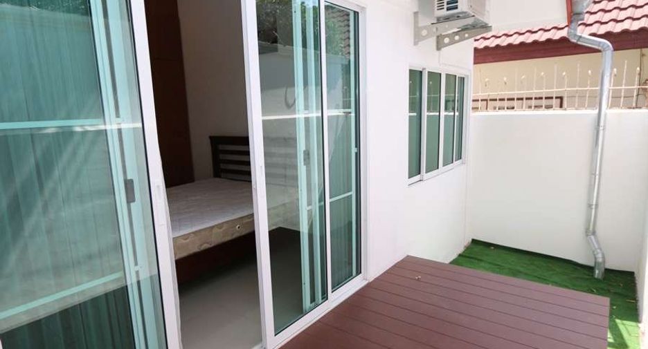 For rent 4 bedrooms house in San Sai, Chiang Mai