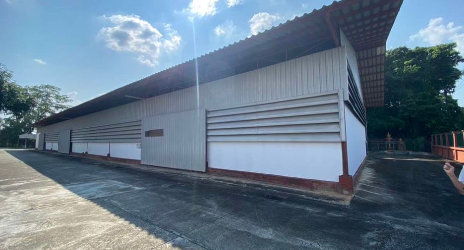 Local comercial en alquiler de 1 habitaciones en Hang Dong, Chiang Mai