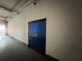 For rent 5 bedrooms retail Space in Mueang Chiang Mai, Chiang Mai