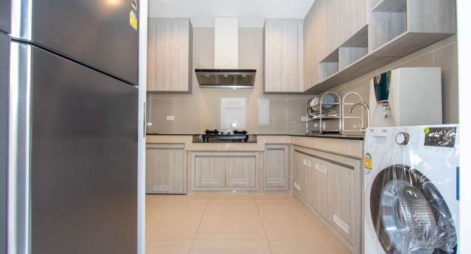 For rent 4 bedrooms house in Mae Rim, Chiang Mai